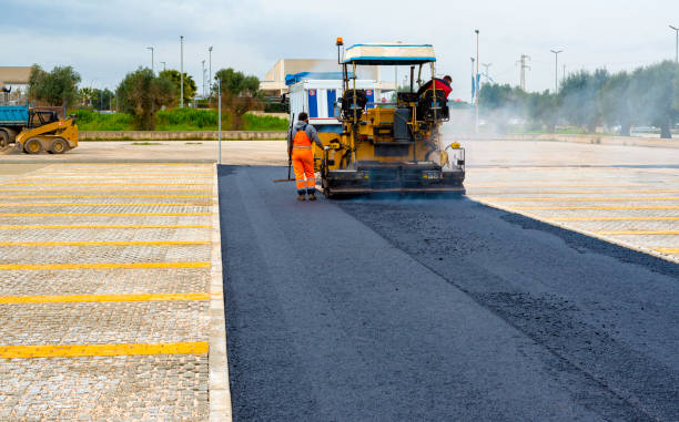 Best Professional Driveway Pavers  in Karnes City, TX