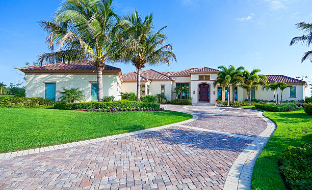 Best Local Driveway Pavers  in Karnes City, TX